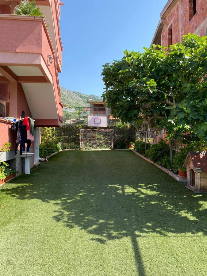Apartments Nikicic Bar Ngoại thất bức ảnh