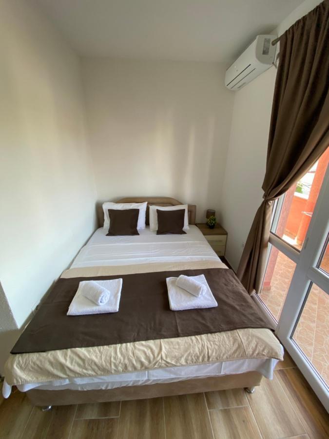 Apartments Nikicic Bar Ngoại thất bức ảnh