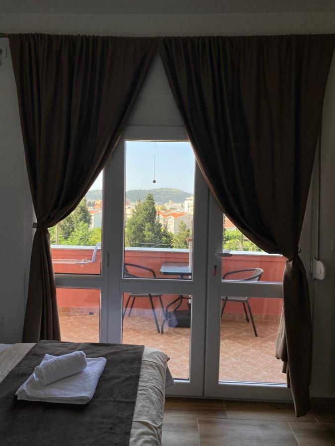 Apartments Nikicic Bar Ngoại thất bức ảnh