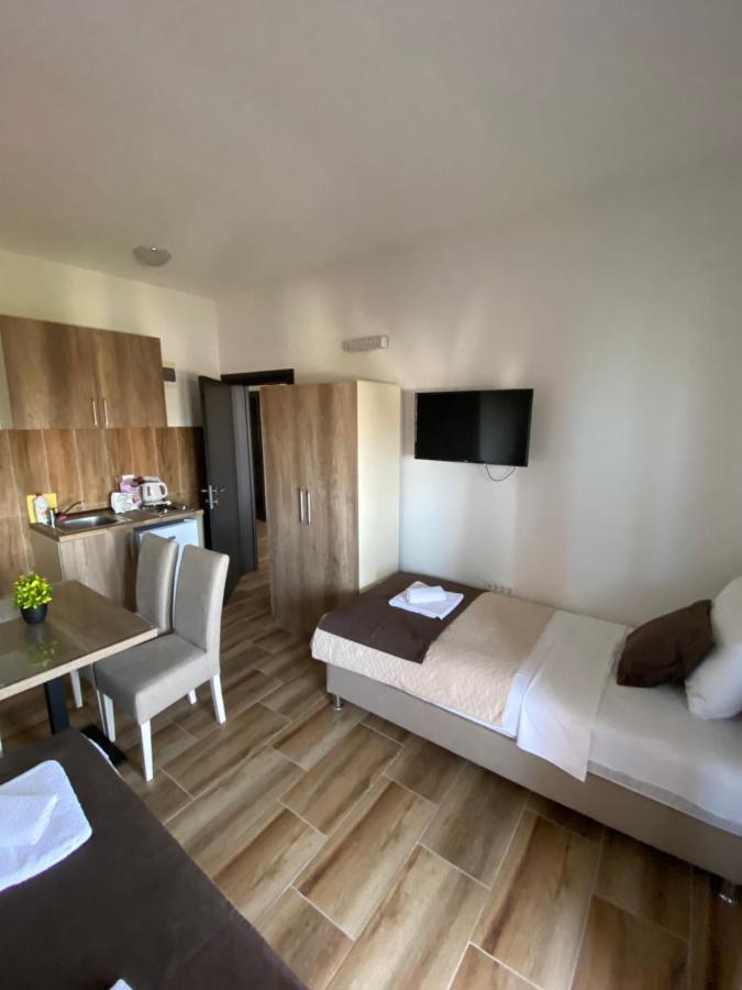 Apartments Nikicic Bar Ngoại thất bức ảnh
